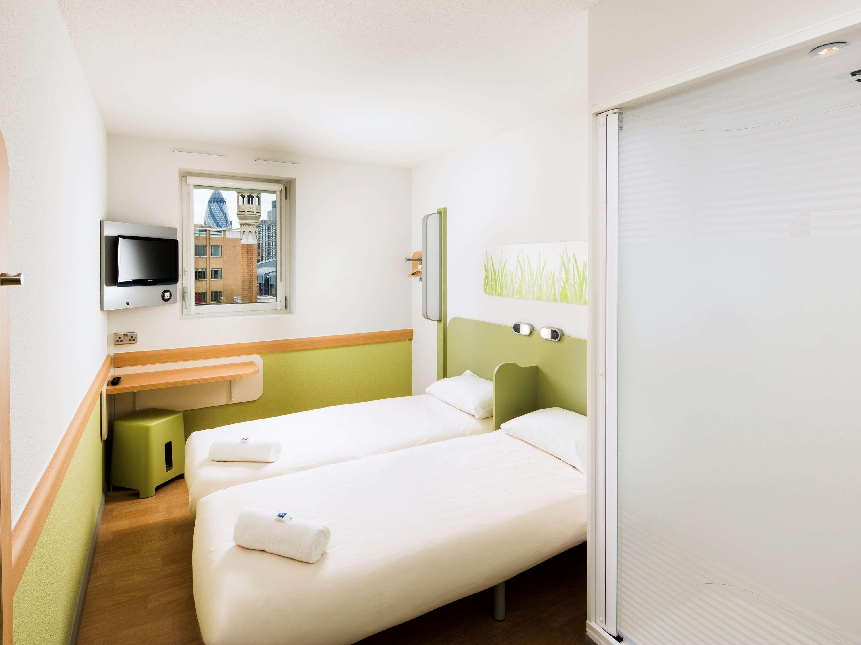 Ibis Budget London Whitechapel - Brick Lane Exterior foto